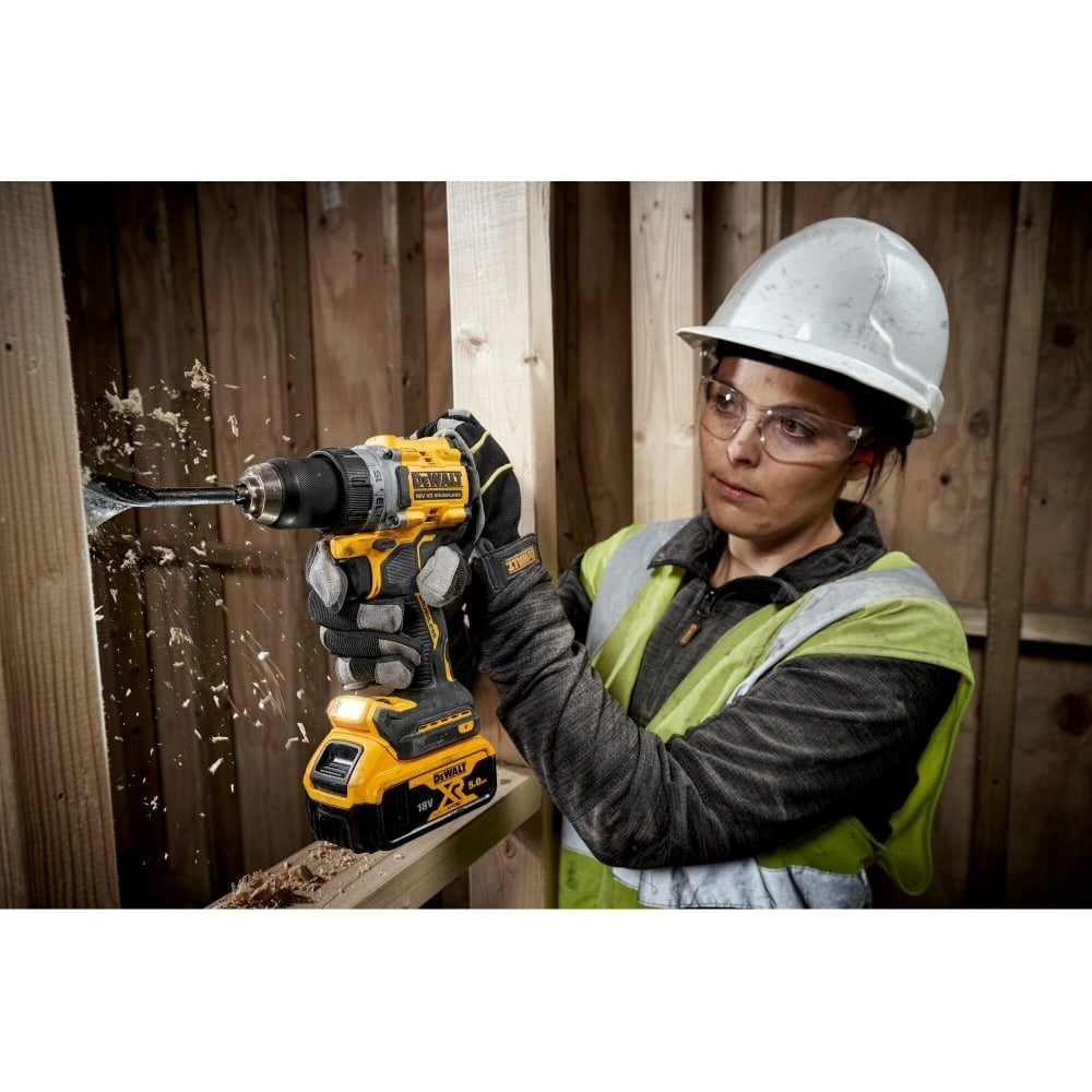 Аккумуляторная дрель-шуруповерт Dewalt DCD 800 NT без АКБ и ЗУ DCD800NT-XJ